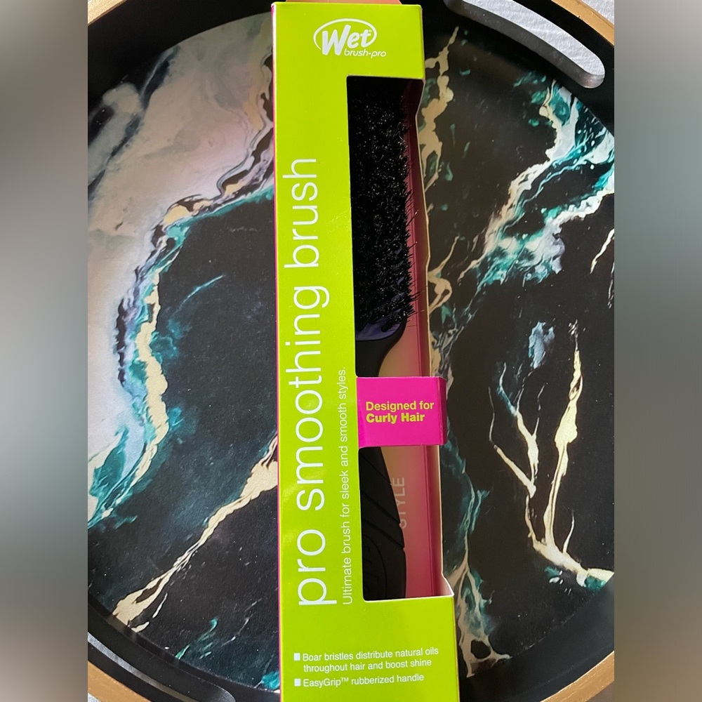 NIB Wet Brush Pro Smoothing Brush Ideal For Curly Hair